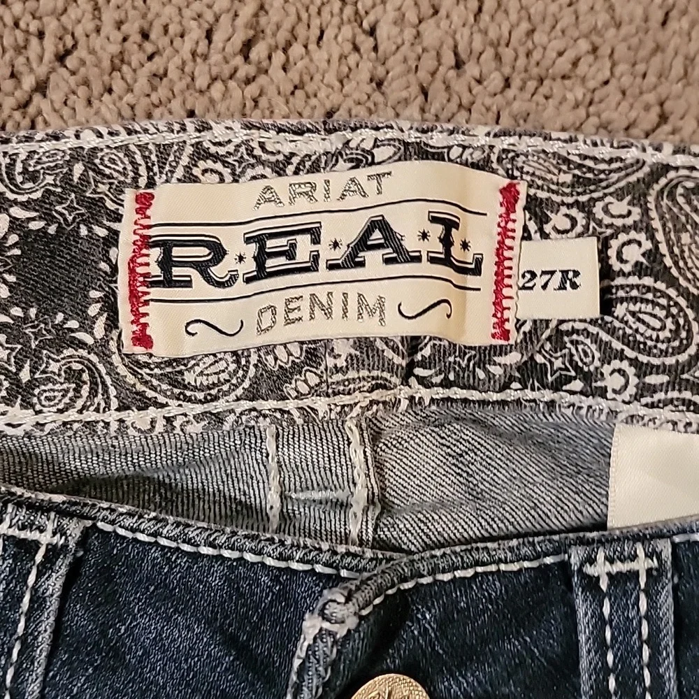 *SOLD*Ariat Women's REAL Mid Rise Bootcut Jeans - Picture 2 of 6
